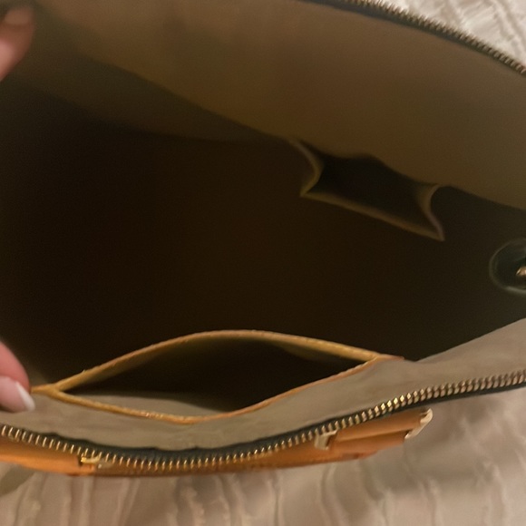 Louis Vuitton x Murakami Alma - Picture 6 of 7